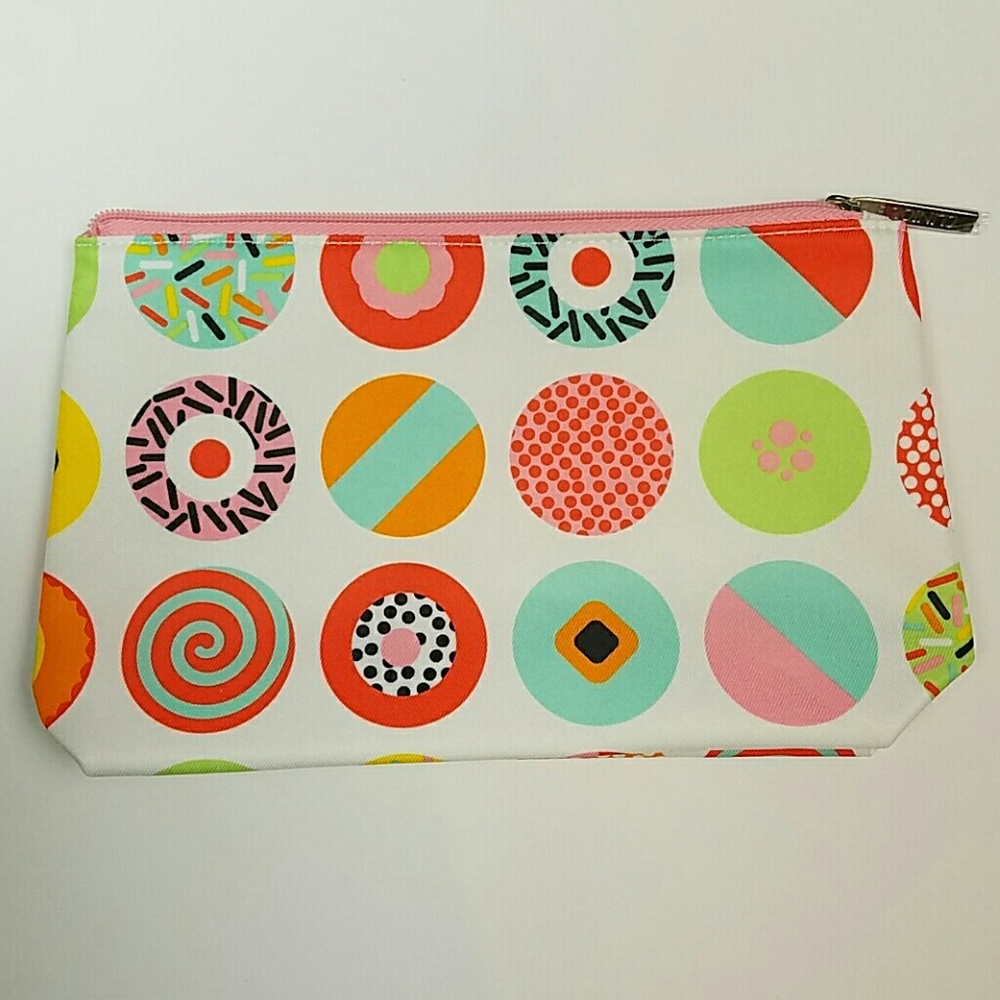 Makeup and makeup bag lot NWT - Picture 2 of 7